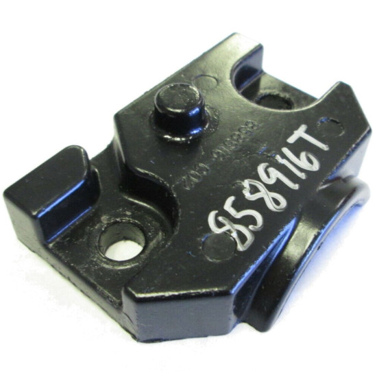 Couvercle de Silent Bloc MERCURY 75-115Cv 4Temps 858916T PIECESBATEAUX.COM