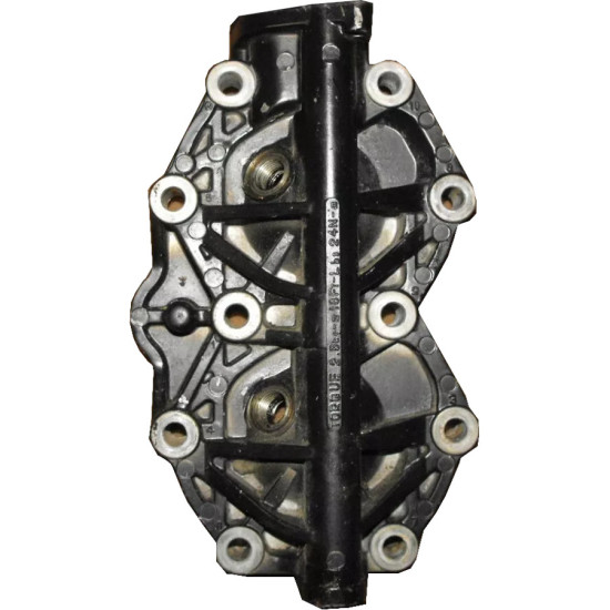 Culata MERCURY y TOHATSU 25 y 30 Cv 2-Tiempos 2 Cilindros 8M0080094 PIECESBATEAUX.COM
