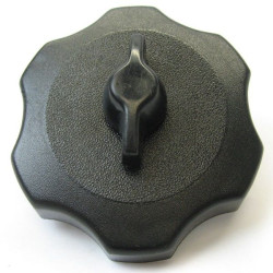 Tapón de depósito de gasolina SUZUKI DT15 a DT140 65510-92D00 PIECESBATEAUX.COM
