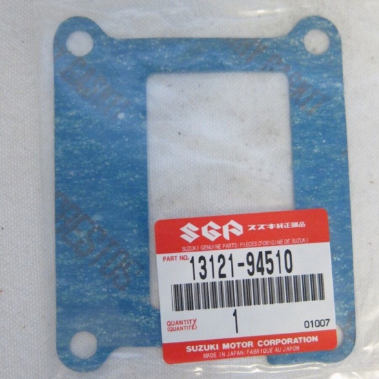 Valve cover gasket for SUZUKI DT 115 and DT140 13121-94510 PIECESBATEAUX.COM