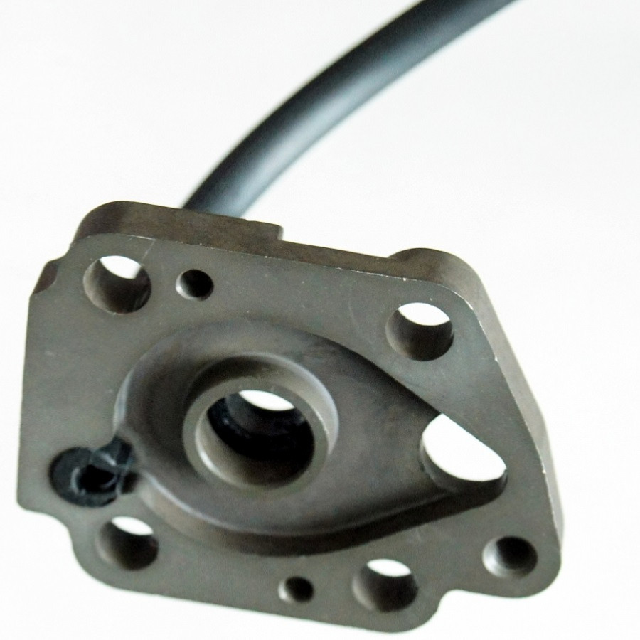Base pompa acqua SUZUKI DT9.9-15 e DF9.9-15 REC17450-93921 PIECESBATEAUX.COM